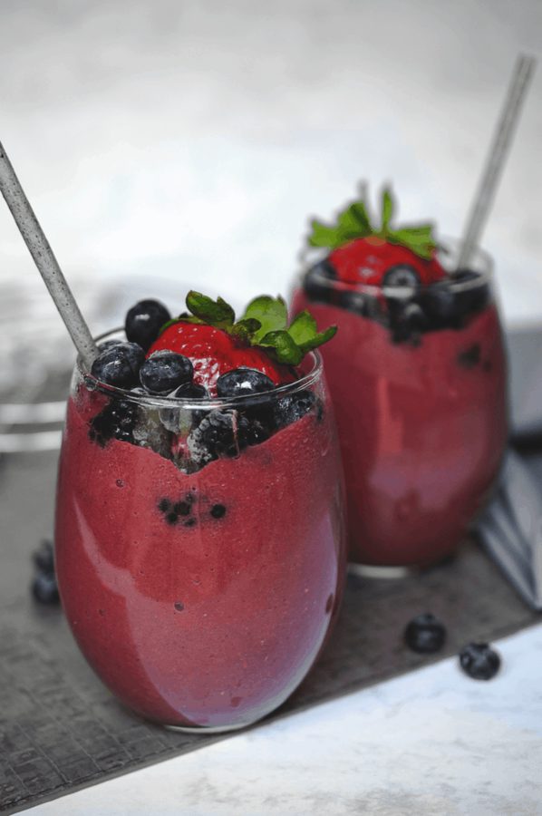 Granola Berry Smoothie