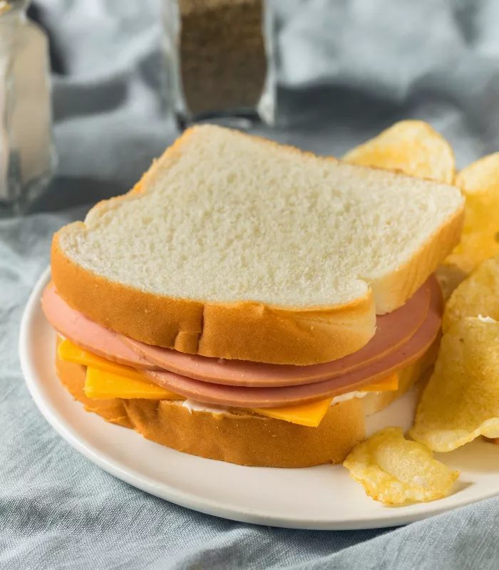 Bologna Sandwich