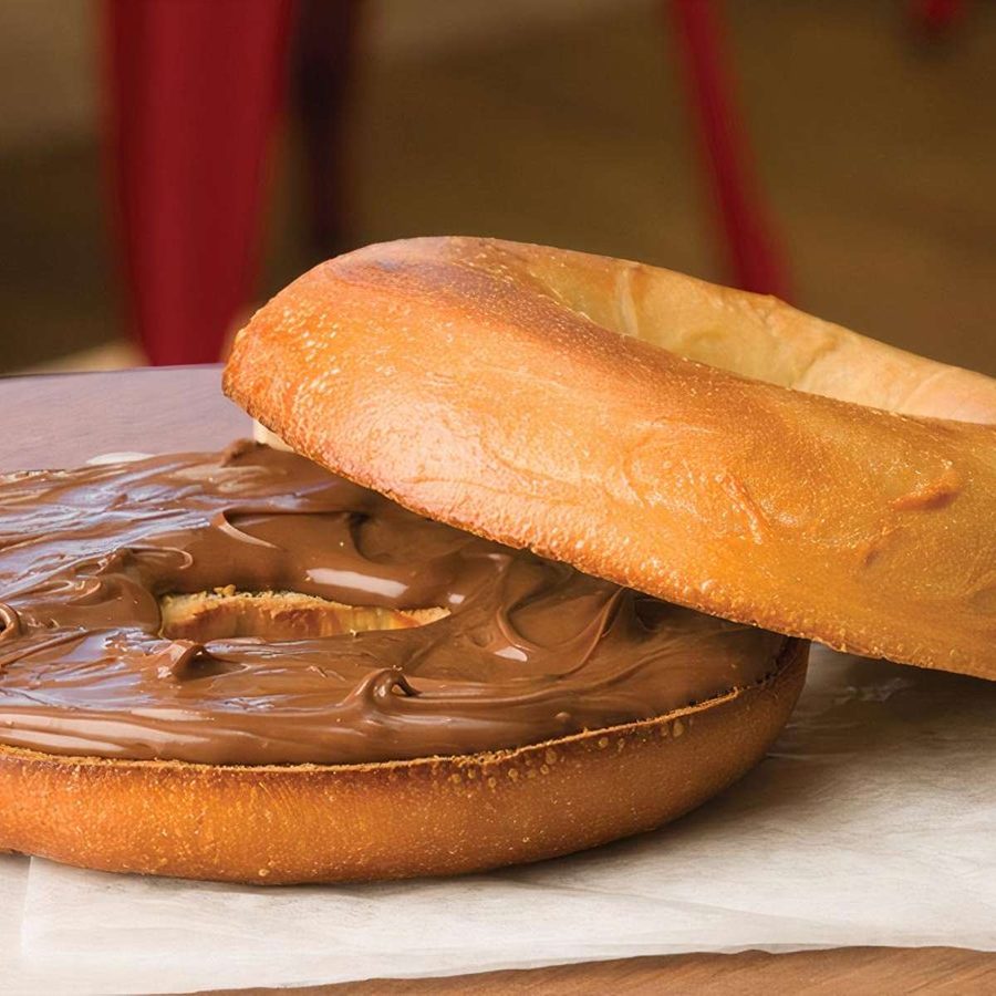 Bagel with Nutella