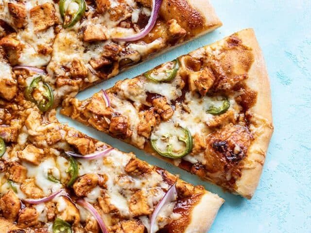 BBQ chicken pizza slice