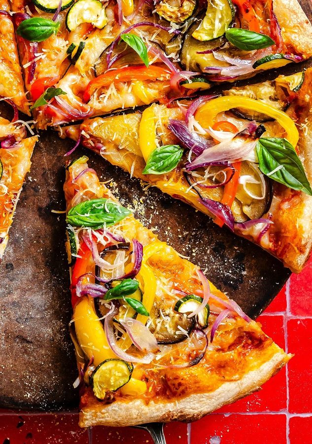 Vegetable pizza slice